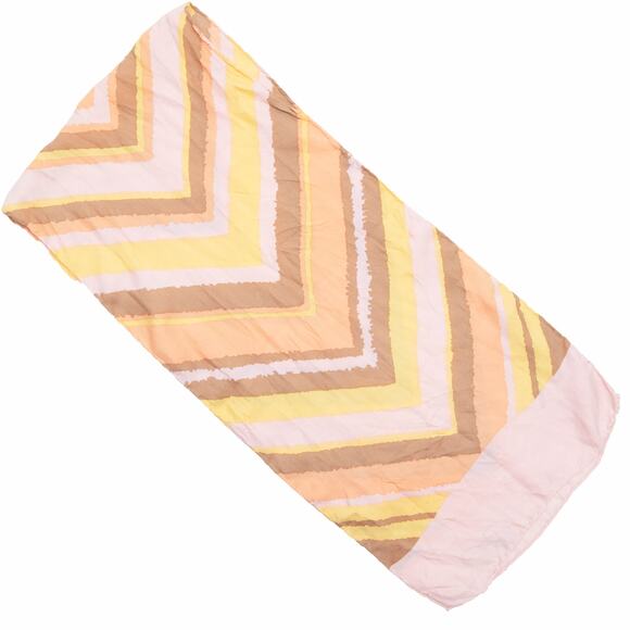 Pia Piccini 100% Silk Rectangular Pink Chevron Scarf - Picture 4 of 7